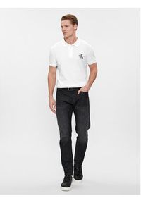 Calvin Klein Jeans Polo J30J323395 Biały Regular Fit. Typ kołnierza: polo. Kolor: biały. Materiał: bawełna