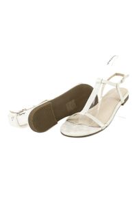 Sandały damskie srebrne Filippo DS1297/20 SI białe szare. Okazja: na co dzień. Zapięcie: pasek. Kolor: biały, szary, wielokolorowy. Materiał: skóra ekologiczna. Wzór: paski. Styl: casual, klasyczny #2
