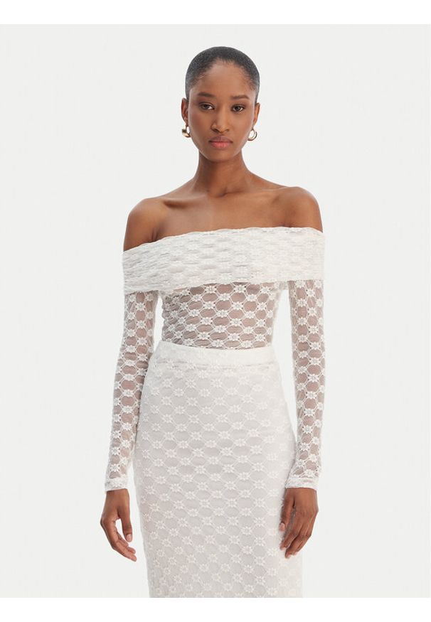 BARDOT - Bardot Bluzka 59742TB Biały Regular Fit. Kolor: biały. Materiał: bawełna, syntetyk