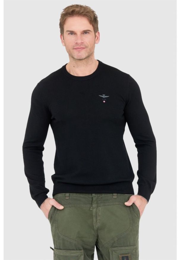 Aeronautica Militare - AERONAUTICA MILITARE Czarny sweter męski z wełny merynosa. Kolor: czarny. Materiał: wełna