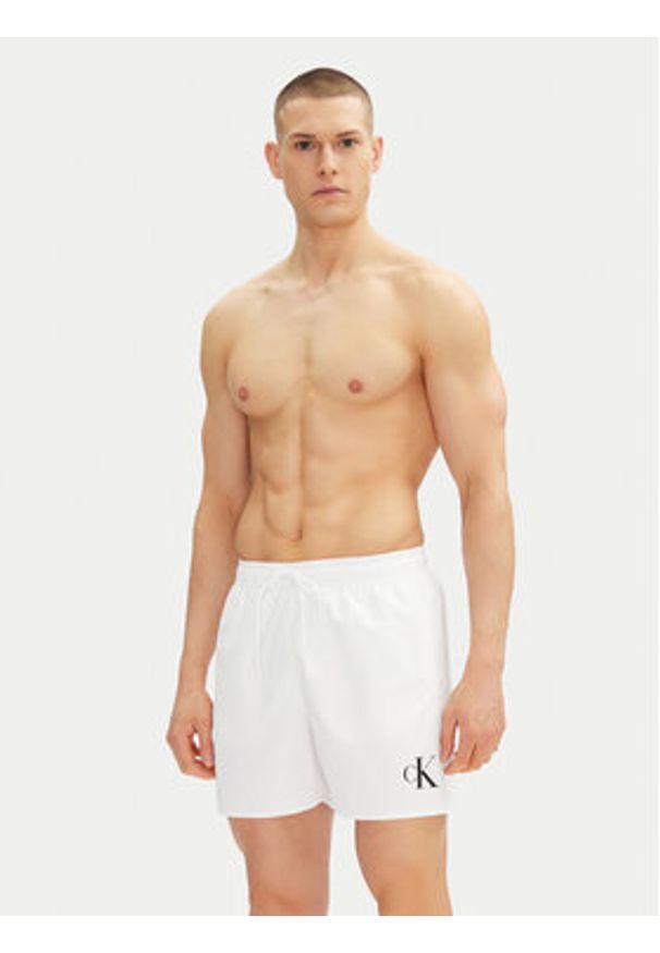 Calvin Klein Swimwear Szorty kąpielowe KM0KM01101 Biały Regular Fit. Kolor: biały. Materiał: syntetyk