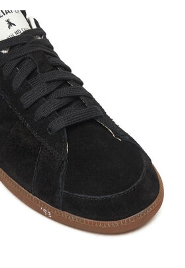 Patrizia Pepe Sneakersy 8Z0113 L055 Czarny. Kolor: czarny. Materiał: zamsz, skóra