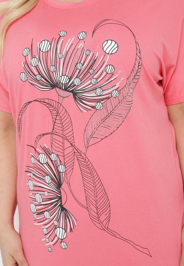 Born2be - Różowy T-shirt z Ozdobnym Nadrukiem i Cyrkoniami Colilena. Okazja: na co dzień. Kolor: różowy. Wzór: nadruk. Styl: klasyczny, elegancki, casual