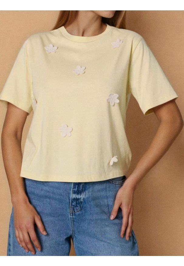 Sinsay - Koszulka z kwiatowym motywem - Inny. Wzór: kwiaty