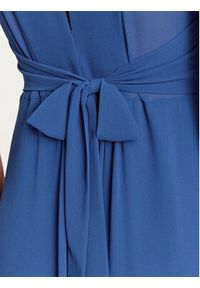 Rinascimento Sukienka wieczorowa CFC0115101003 Niebieski Regular Fit. Kolor: niebieski. Materiał: wiskoza. Styl: wizytowy
