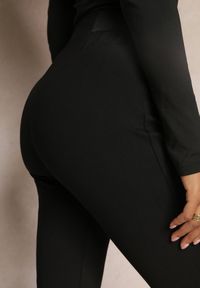 Renee - Czarne Spodnie High Waist z Gumką w Pasie Magoda. Stan: podwyższony. Kolor: czarny. Materiał: dzianina, tkanina. Wzór: gładki. Styl: klasyczny