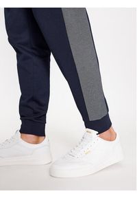 BOSS - Boss Spodnie dresowe Tracksuit Pants 50503052 Granatowy Regular Fit. Kolor: niebieski. Materiał: dresówka, bawełna, syntetyk