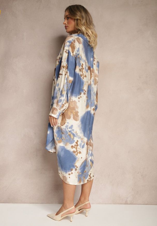 Renee - Niebieska Wiskozowa Sukienka Oversize o Kroju Koszuli w Abstrakcyjny Print Gonnivae. Okazja: na co dzień. Typ kołnierza: kołnierzyk klasyczny. Kolor: niebieski. Materiał: wiskoza. Długość rękawa: długi rękaw. Wzór: nadruk. Typ sukienki: oversize, koszulowe. Styl: elegancki, casual, klasyczny