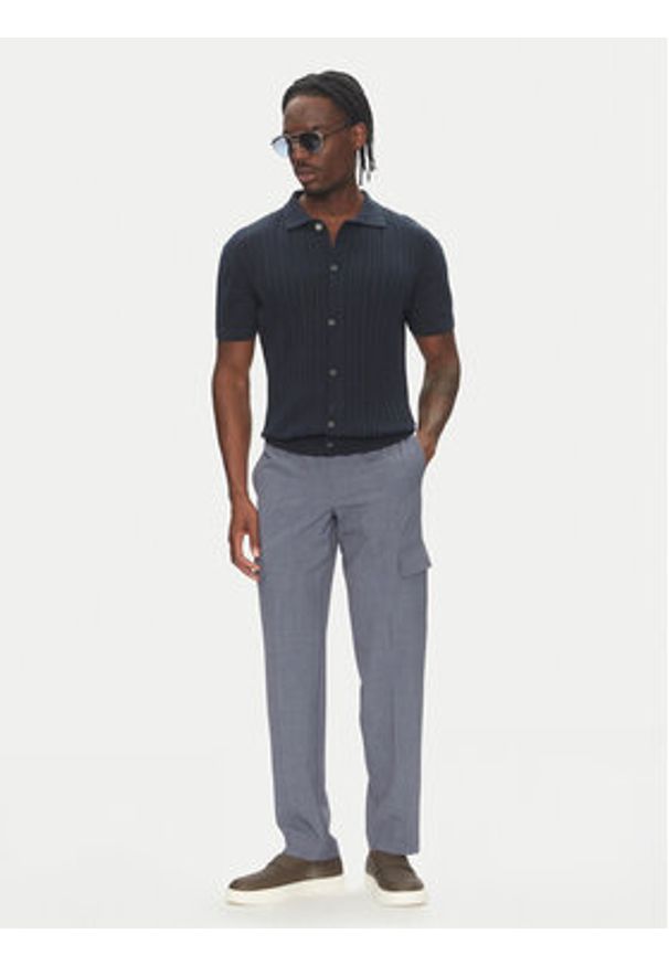 Lindbergh Spodnie materiałowe 30-01112A Niebieski Relaxed Fit. Kolor: niebieski. Materiał: wiskoza