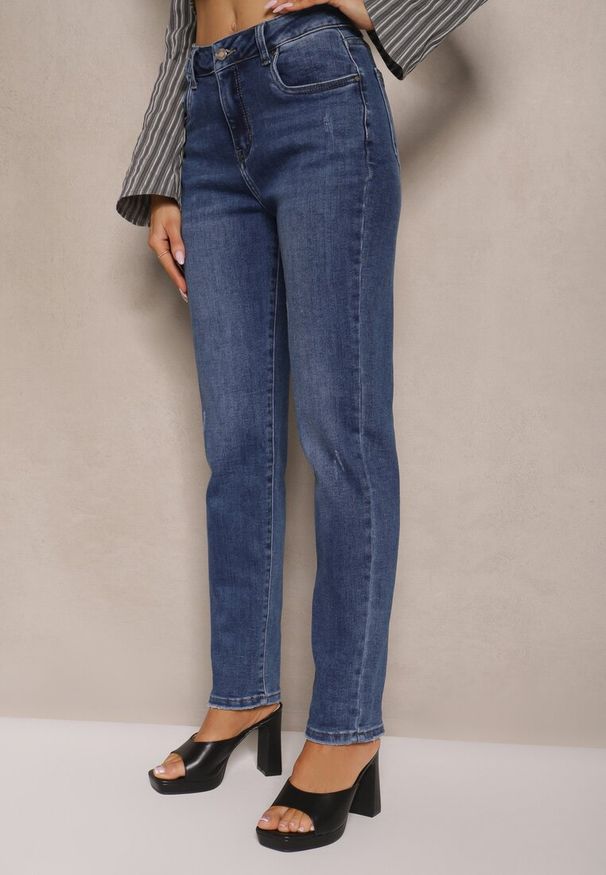 Renee - Granatowe Jeansy Mom Fit High Waist Meviranne. Okazja: na spacer, na co dzień. Stan: podwyższony. Kolor: niebieski. Styl: klasyczny, elegancki, casual