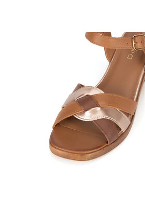 Lasocki Sandały RST-3248-05 Brązowy. Kolor: brązowy. Materiał: skóra