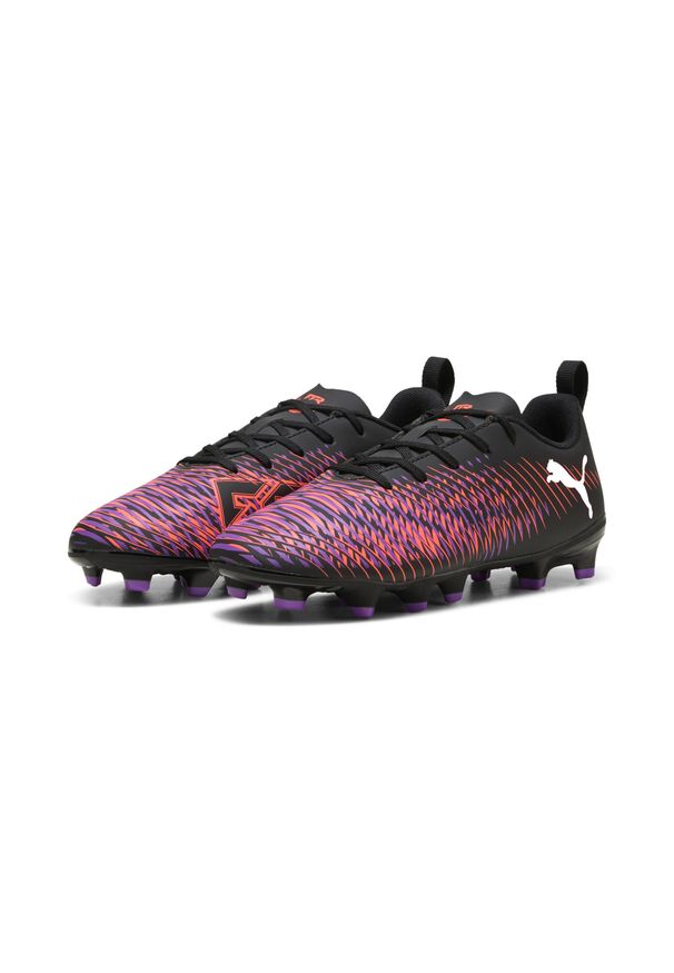 Puma - Młodzieżowe buty piłkarskie FUTURE 8 PLAY FG/AG PUMA Black White Glowing Red. Kolor: biały, czarny, czerwony, wielokolorowy. Materiał: syntetyk, materiał. Szerokość cholewki: normalna. Sport: piłka nożna