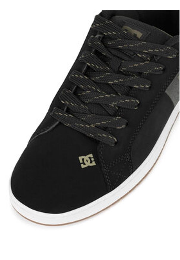 DC Shoes Sneakersy COURT GRAFFIK SQ ADYS100442-BO0 Czarny. Kolor: czarny. Materiał: skóra