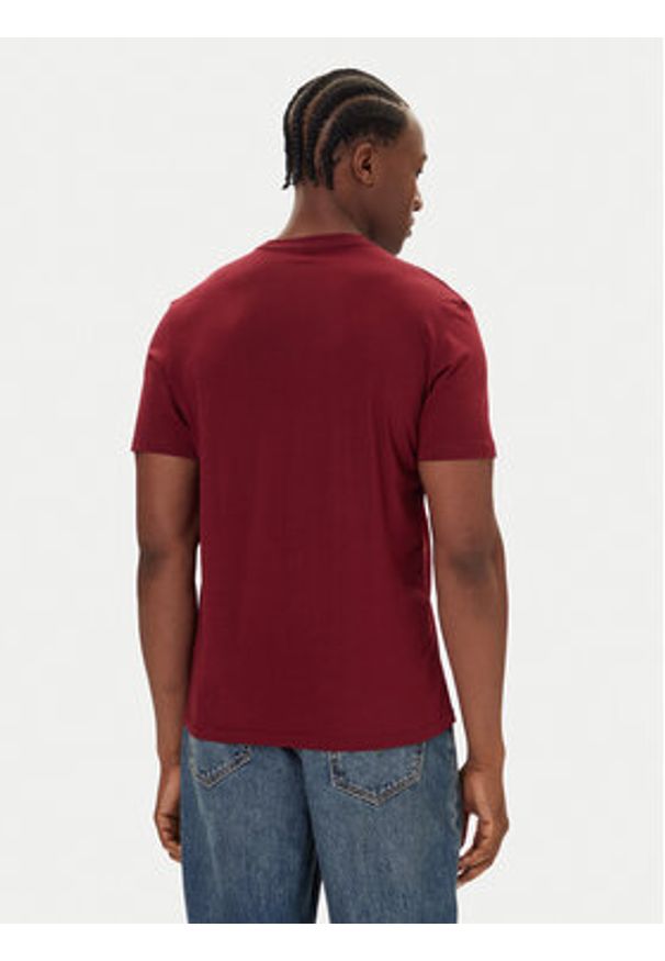 Calvin Klein Jeans T-Shirt 30s Chest Logo LV04RD865G Czerwony Regular Fit. Kolor: czerwony. Materiał: bawełna