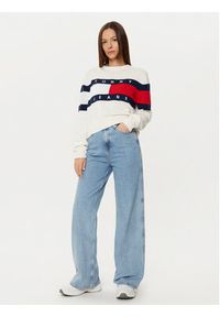 Tommy Jeans Sweter Center Flag DW0DW19335 Écru Regular Fit. Materiał: bawełna