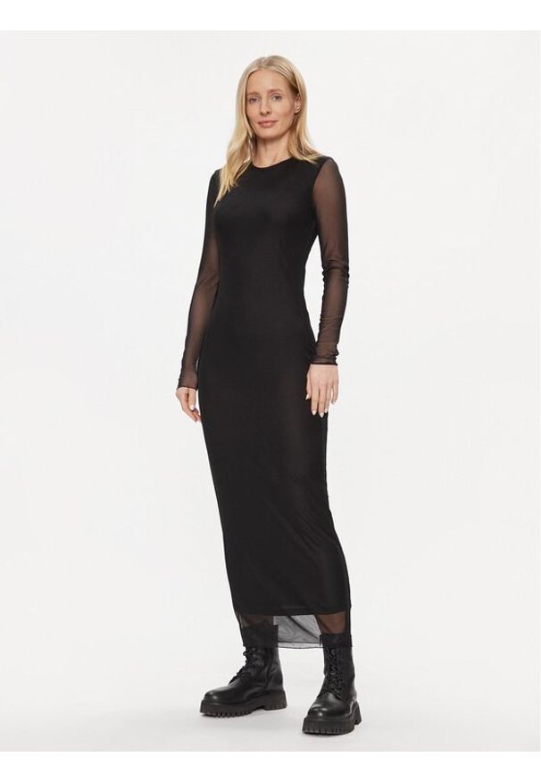 only - ONLY Sukienka codzienna Lucia 15312218 Czarny Slim Fit. Okazja: na co dzień. Kolor: czarny. Materiał: syntetyk. Typ sukienki: proste. Styl: casual