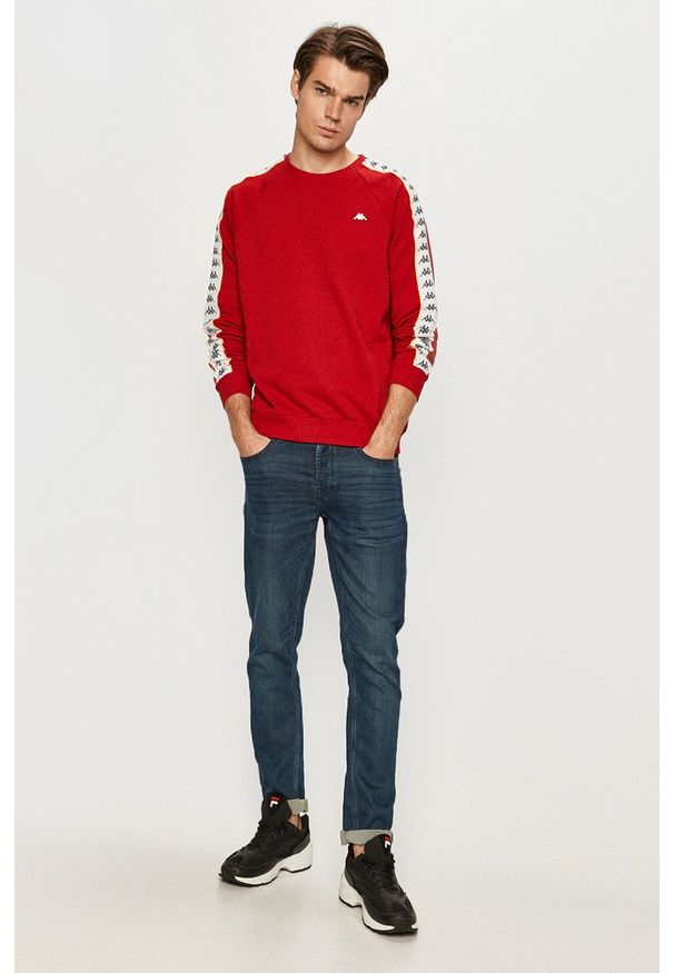Kappa - Bluza. Okazja: na co dzień. Kolor: czerwony. Materiał: dzianina. Długość rękawa: raglanowy rękaw. Wzór: aplikacja. Styl: casual
