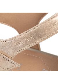 Geox Sandały D Sand.Vega A D72R6A 000MA C5004 Beżowy. Kolor: beżowy. Materiał: zamsz, skóra
