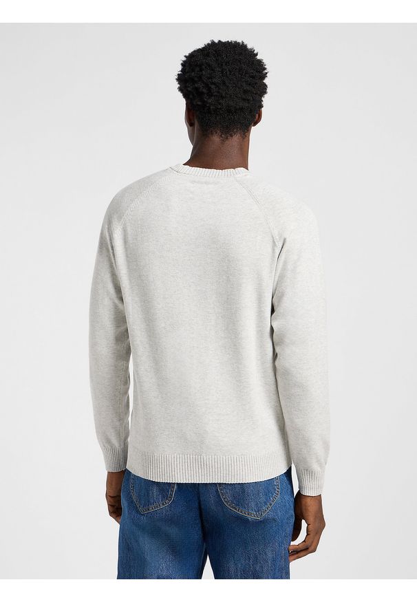 Lee - LEE MĘSKI SWETER LEE CLEAN RAGLAN SWEATER SHARP GREY MEL 112363889. Długość rękawa: raglanowy rękaw
