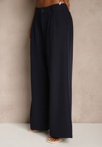 Renee - Granatowe Spodnie o Szerokim Kroju High Waist Dolarenna. Okazja: na co dzień. Stan: podwyższony. Kolor: niebieski. Styl: elegancki, casual #4