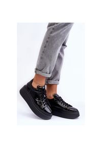 Lemar Damskie Buty Sportowe Lakierowane na Platformie Czarne Milonia. Zapięcie: sznurówki. Kolor: czarny. Materiał: lakier. Obcas: na platformie #9