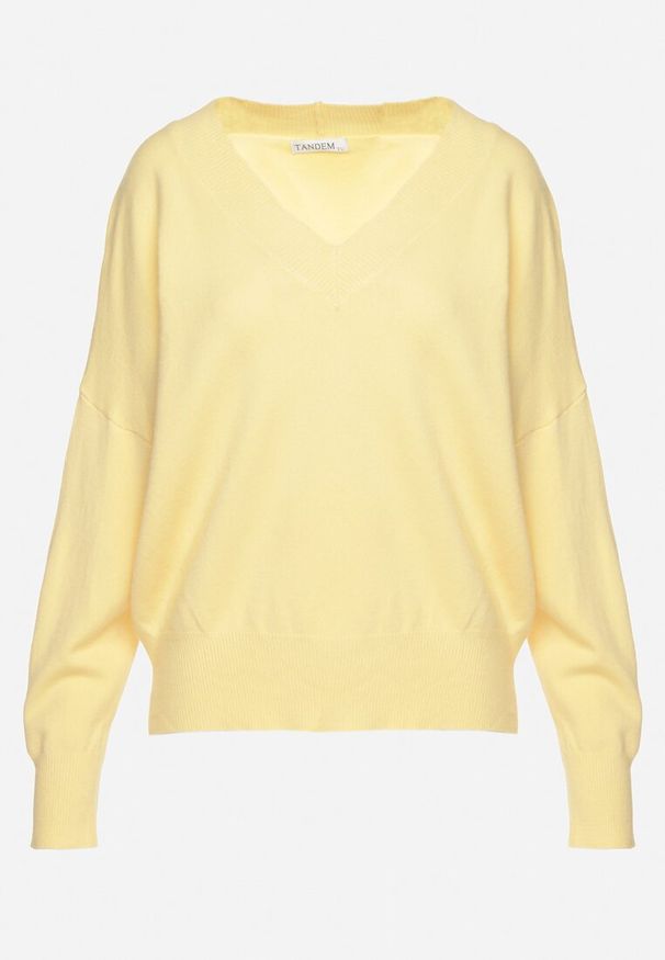 Born2be - Żółty Sweter z Dekoltem w V z Domieszką Kaszmiru Mariara. Okazja: na spacer. Typ kołnierza: dekolt w kształcie V. Kolor: żółty. Materiał: kaszmir. Wzór: bez wzorów