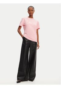 Hugo - HUGO T-Shirt Damacia_5 50544868 Różowy Regular Fit. Kolor: różowy. Materiał: bawełna #5