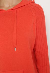 Born2be - Pomarańczowy Sweter z Kapturem i Kieszenią z Domieszką Kaszmiru Neriele. Okazja: na co dzień. Typ kołnierza: kaptur. Kolor: pomarańczowy. Materiał: kaszmir. Wzór: aplikacja. Styl: casual #6