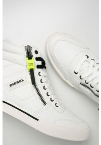 Diesel - Buty. Nosek buta: okrągły. Zapięcie: sznurówki. Kolor: biały. Materiał: guma. Szerokość cholewki: normalna #3