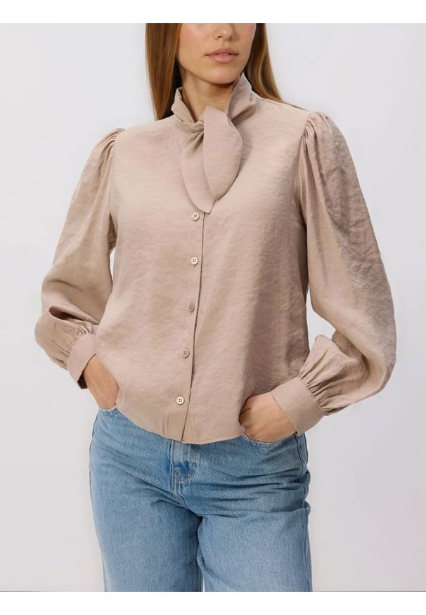 Reserved - Koszula z modalem - beżowy. Kolor: beżowy. Materiał: tkanina