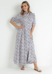Born2be - Niebieska Koszulowa Sukienka z Guzikami i Kołnierzem w Kwiaty Carmenia. Kolor: niebieski. Długość rękawa: długi rękaw. Wzór: kwiaty. Typ sukienki: koszulowe #3