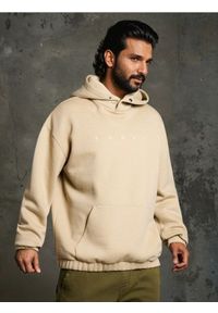 Sinsay - Bluza hoodie - beżowy. Kolor: beżowy