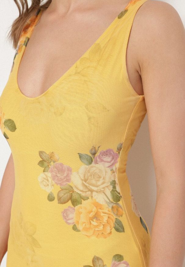 Born2be - Żółta Siateczkowa Sukienka z Kwiatowym Motywem Milanessa. Okazja: na co dzień. Kolor: żółty. Materiał: jeans. Wzór: kwiaty. Typ sukienki: proste. Styl: casual, elegancki