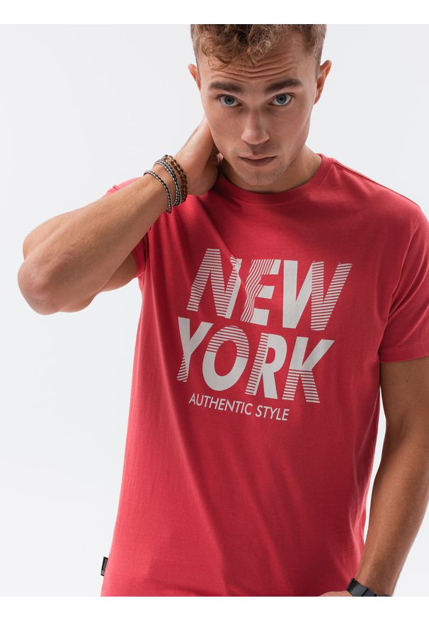 Ombre Clothing - T-shirt męski z nadrukiem S1434 V-24D - czerwony - XXL. Kolor: czerwony. Materiał: bawełna. Wzór: nadruk. Styl: klasyczny
