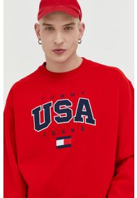 Tommy Jeans bluza męska kolor czerwony z aplikacją. Kolor: czerwony. Materiał: bawełna, poliester. Wzór: aplikacja #2