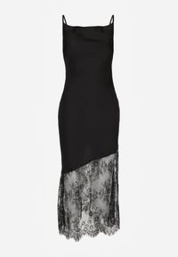 Renee - Czarna Satynowa Sukienka o Asymetrycznym Kroju z Koronkowym Dołem Mellea. Kolor: czarny. Materiał: satyna, koronka. Długość rękawa: na ramiączkach. Wzór: koronka. Typ sukienki: asymetryczne. Styl: elegancki #4