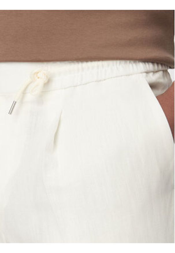 Hugo - HUGO Spodnie materiałowe 50559695 Kremowy Regular Fit. Kolor: kremowy. Materiał: bawełna
