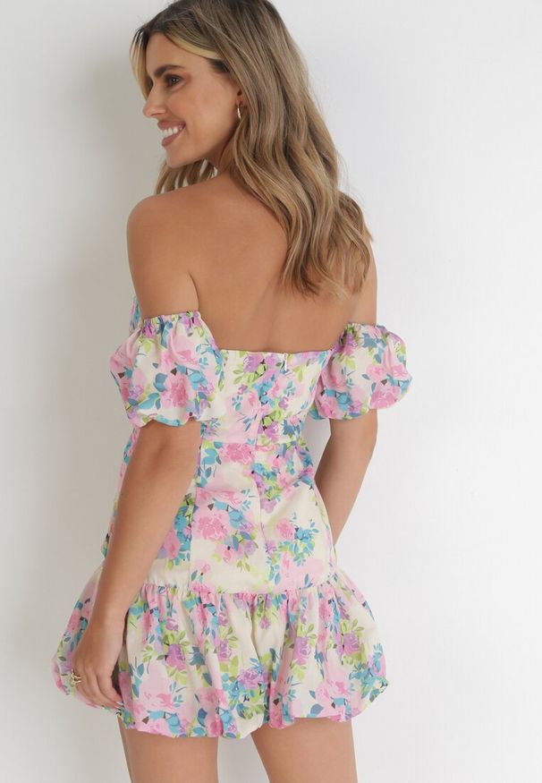 Born2be - Jasnobeżowa Sukienka Mini z Opuszczonymi Rękawami i Ozdobnym Sznurowaniem z Bawełny Gabrisa. Kolor: beżowy. Materiał: bawełna. Długość: mini