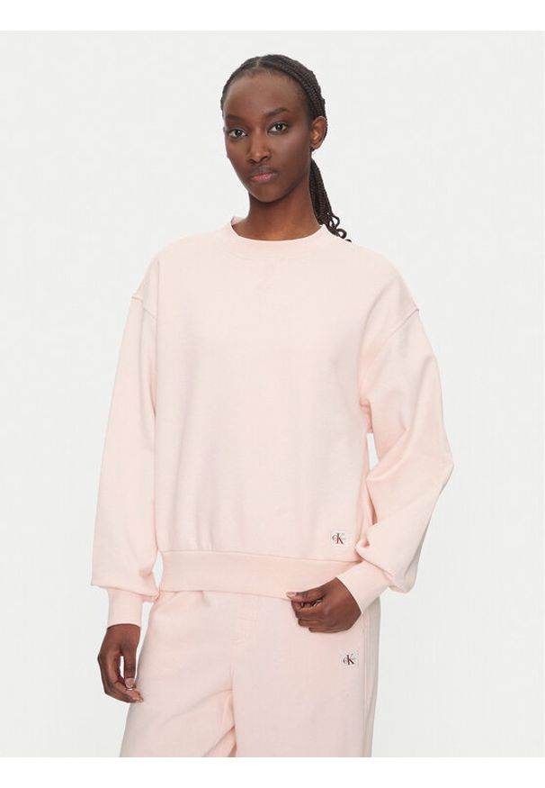 Calvin Klein Jeans Bluza LV047B238G Różowy Regular Fit. Kolor: różowy. Materiał: bawełna