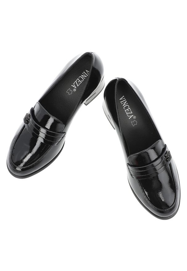 Czarne Półbuty Vinceza Eleganckie Obuwie Damskie. Okazja: na co dzień. Zapięcie: pasek. Kolor: czarny. Materiał: lakier. Obcas: na obcasie. Styl: elegancki. Wysokość obcasa: średni