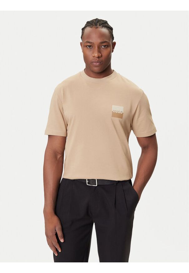 Hugo - HUGO T-Shirt Dusplito 50542816 Beżowy Relaxed Fit. Kolor: beżowy. Materiał: bawełna