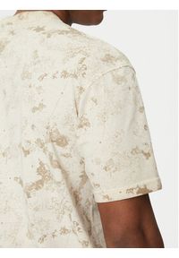 Guess T-Shirt Z5GI01 I3Z14 Brązowy Regular Fit. Kolor: brązowy. Materiał: bawełna #3