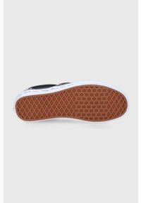 Vans tenisówki UA Classic Slip-On damskie. Nosek buta: okrągły. Zapięcie: bez zapięcia. Materiał: guma