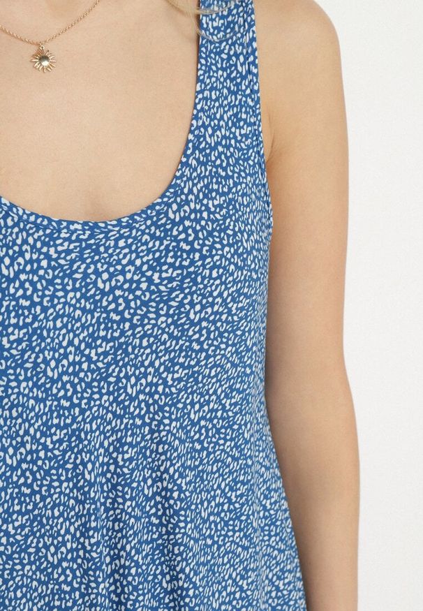 Born2be - Niebieska Rozkloszowana Sukienka z Bawełny w Abstrakcyjny Wzór Ronive. Okazja: na co dzień. Kolor: niebieski. Materiał: bawełna. Typ sukienki: rozkloszowane. Styl: casual, elegancki