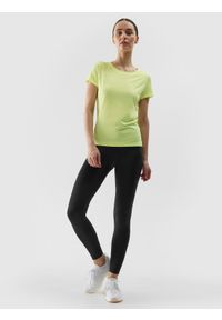 4f - Koszulka treningowa z materiału z recyklingu damska - jasny żółty. Kolor: żółty. Materiał: materiał. Długość rękawa: krótki rękaw. Długość: krótkie. Wzór: ze splotem, jednolity, gładki. Sport: joga i pilates, fitness #2