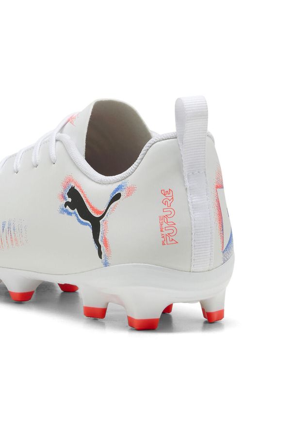 Puma - Młodzieżowe buty piłkarskie FUTURE 8 PLAY FG/AG PUMA White Black Glowing Red. Kolor: czerwony, biały, wielokolorowy, czarny. Sport: piłka nożna
