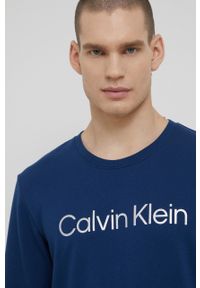 Calvin Klein Underwear bluza męska kolor granatowy z nadrukiem. Okazja: na co dzień. Kolor: niebieski. Materiał: tkanina, poliester. Wzór: nadruk. Styl: casual #5
