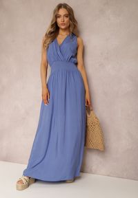 Renee - Niebieska Sukienka Thesarpia. Kolor: niebieski. Materiał: tkanina, wiskoza. Długość rękawa: na ramiączkach. Wzór: jednolity, gładki. Typ sukienki: kopertowe. Styl: klasyczny. Długość: maxi
