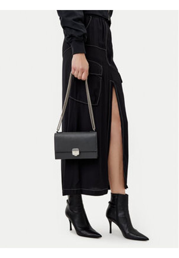 Calvin Klein Jeans Torebka K60K612715 Czarny. Kolor: czarny. Materiał: skórzane