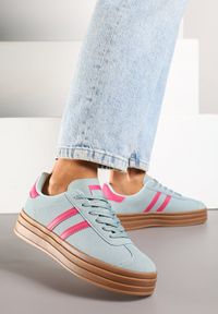 Renee - Niebiesko-Różowe Klasyczne Sneakersy na Niewysokiej Platformie Terilee. Nosek buta: okrągły. Zapięcie: sznurówki. Kolor: niebieski. Materiał: syntetyk, nubuk. Obcas: na platformie. Wysokość obcasa: niski